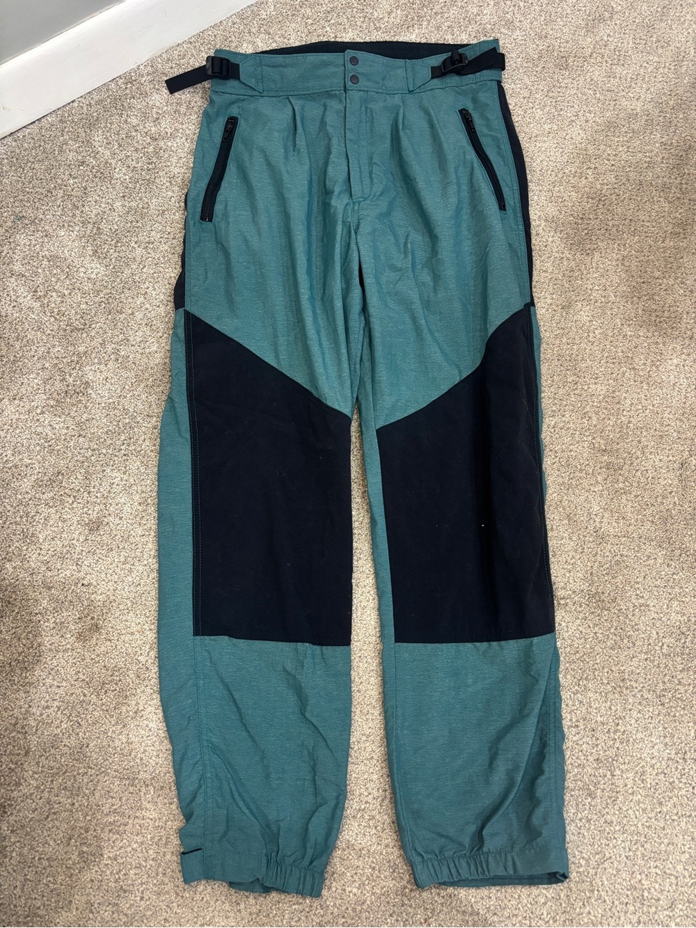 Vintage LL Bean Nylon Hiking adjustable USA pants men’s medium outdoor